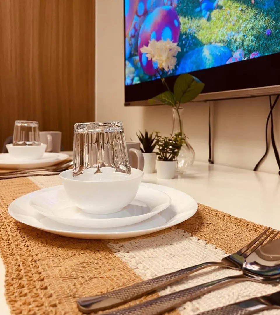 Primrose At Shore 2 Residences 1Br Manila