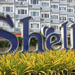 Apartment Shell Residences Moa, Manila